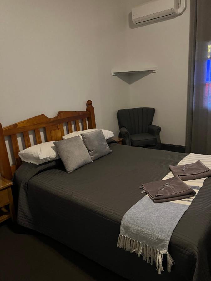 Oriental Hotel Tumut Dış mekan fotoğraf